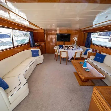 Botel Gocek'te 4 Kabin Motoryat *