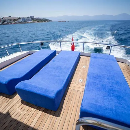 Botel Gocek'te 4 Kabin Motoryat